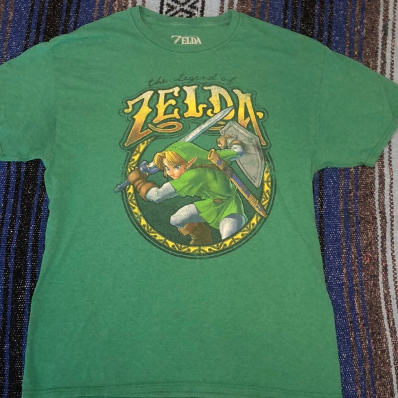 The Legend of Zelda Tee Shirt - Picture 1 of 7